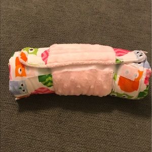 NWOT Itzy Ritzy car seat cushion wrap